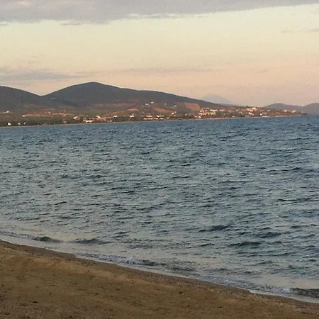 圣卡塔利娜公寓 Kalyves Polygyrou